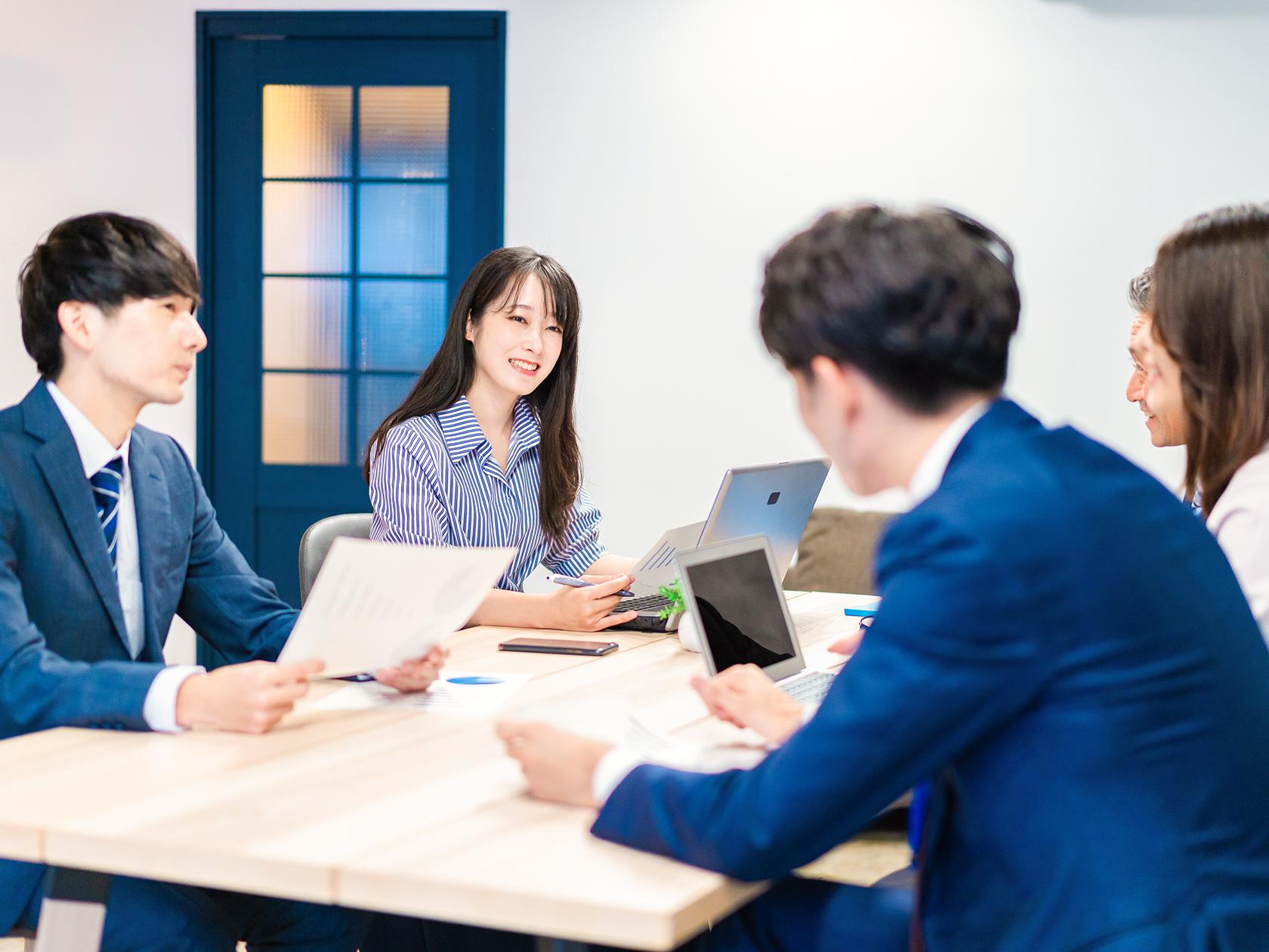 コンサルタント